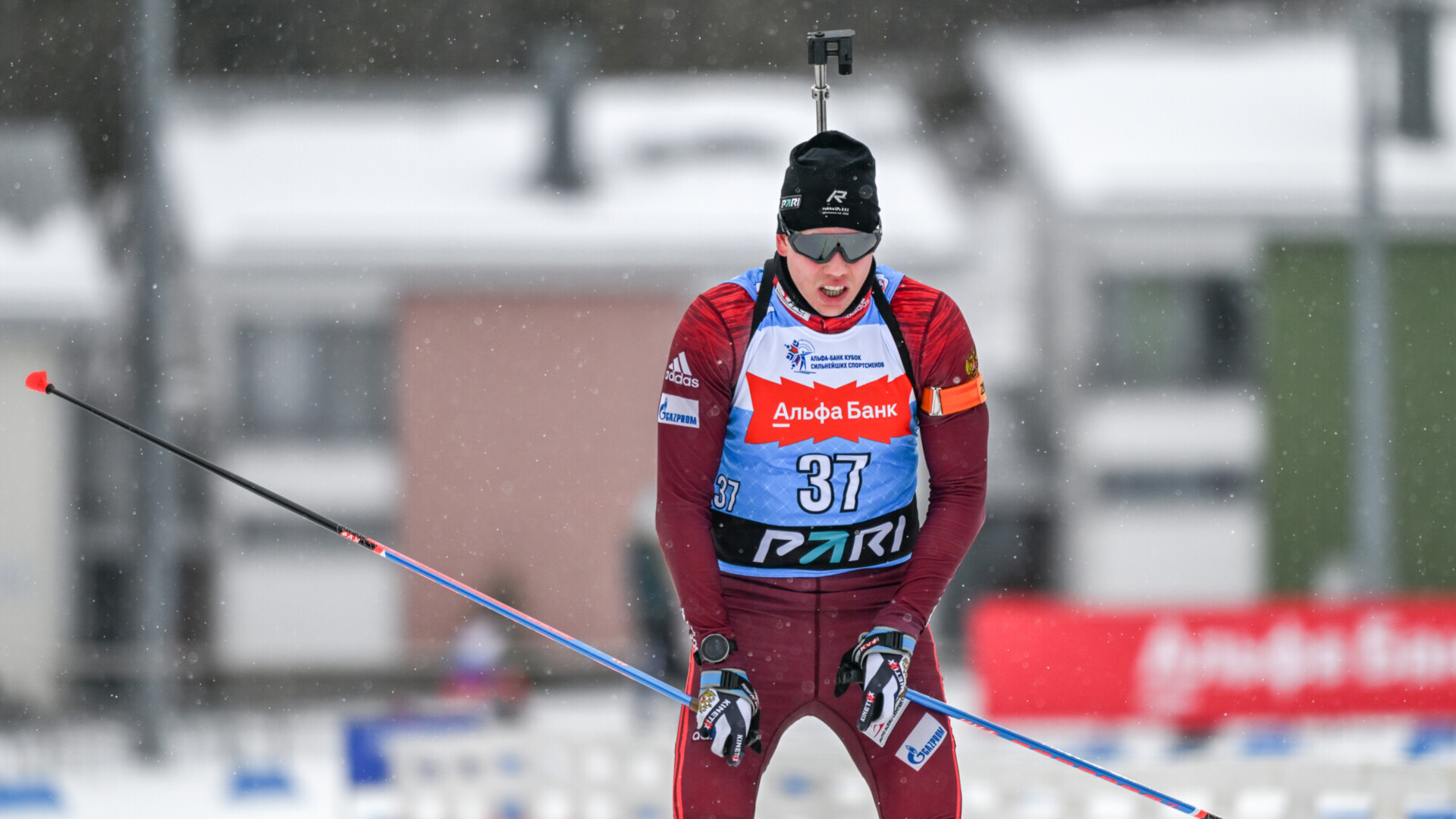 Дикий прокол биатлониста на чемпионате России. На Василии лица не было